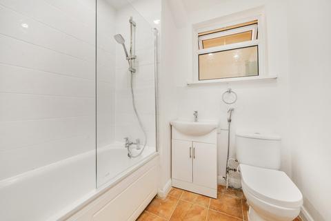 2 bedroom maisonette for sale, Kenton Avenue, Harrow-On-The-Hill, Harrow
