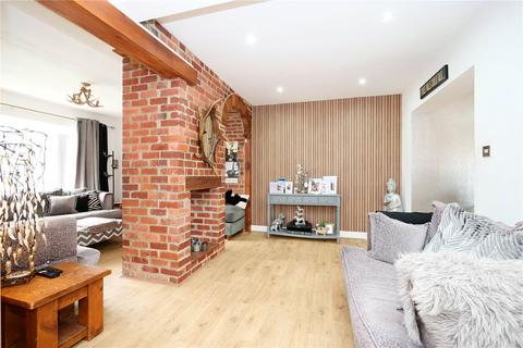 4 bedroom semi-detached house for sale, Central Avenue, Shipley BD17