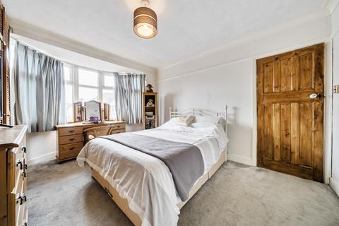 undefined, Pinner View, Harrow