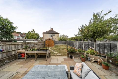 undefined, Pinner View, Harrow