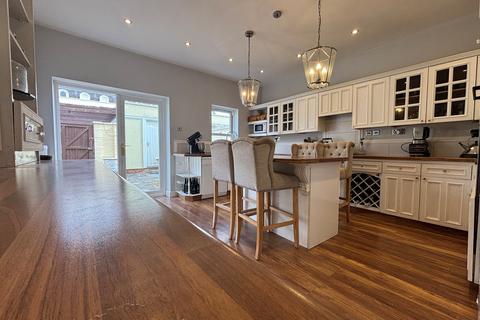 4 bedroom townhouse for sale, Aylesbury HP19