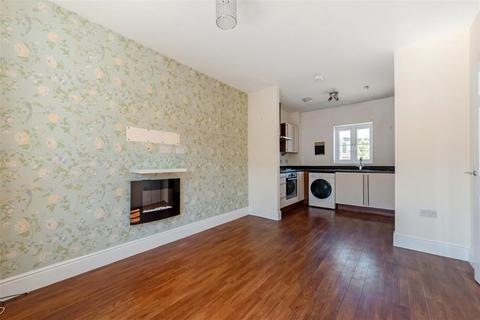 2 bedroom duplex for sale, Turnpike Road, Andover, SP11 6TR
