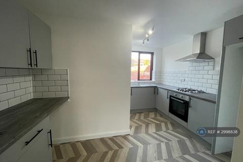 3 bedroom terraced house to rent, Roslyn Road, Hull, HU3