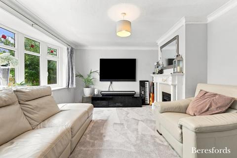3 bedroom semi-detached house for sale, Frithwood Lane, Billericay, CM12
