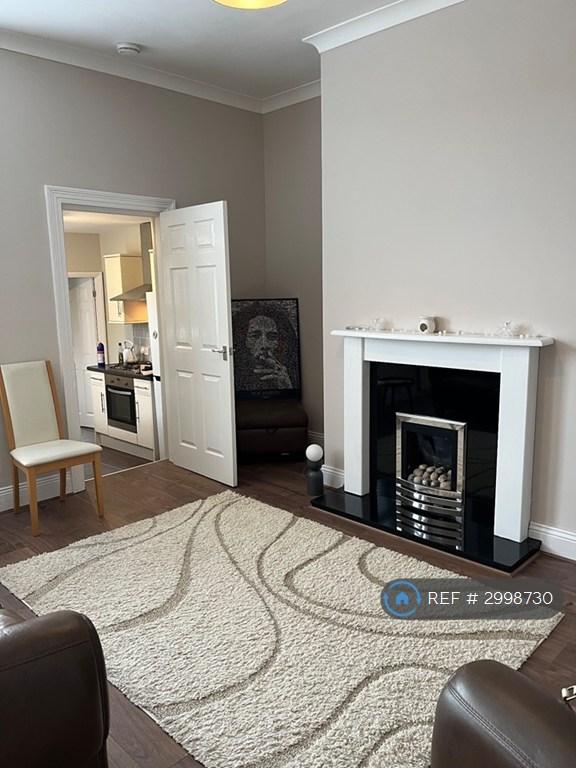 Apartment in Newcastle upon Tyne, Tyne and Wear - View 4