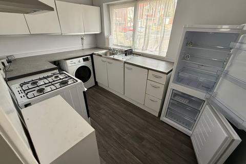 undefined, Okehampton Avenue, Leicester, Leicestershire, LE5