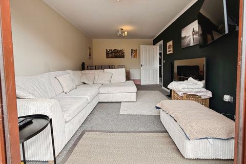 4 bedroom terraced house for sale, Ketley Park Road, Telford TF1