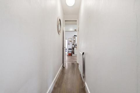 2 bedroom ground floor flat for sale, Pulteney Road, South Woodford, London