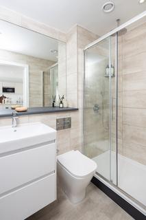 1 bedroom apartment to rent, at Lighthaus, Lighthaus, 2 William Jessop Way L3