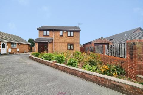 3 bedroom semi-detached house for sale, Springwell Gardens, Doncaster DN4