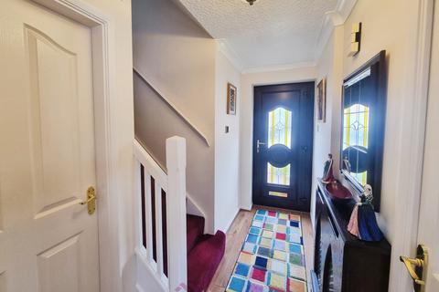 3 bedroom semi-detached house for sale, Springwell Gardens, Doncaster DN4
