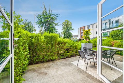 1 bedroom apartment for sale - Romilly Crescent, Cardiff