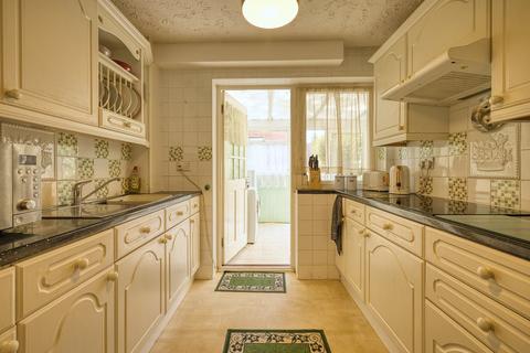 2 bedroom semi-detached house for sale, Lorina Road, Ramsgate, Kent, CT12