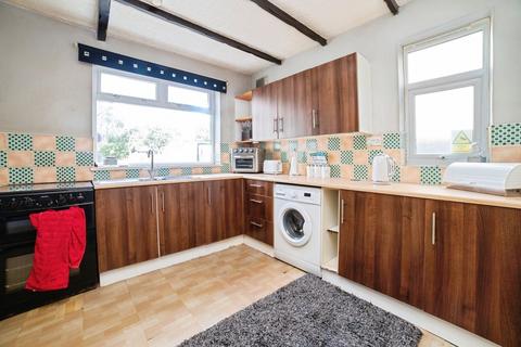 3 bedroom semi-detached house for sale, Stoneyford Road, Sutton-in-Ashfield, Nottinghamshire, NG17