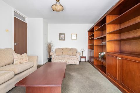 2 bedroom end of terrace house for sale, Broadwater Crescent, Welwyn Garden City, AL7