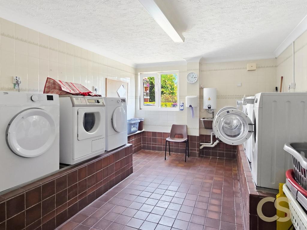 Utility room, utility