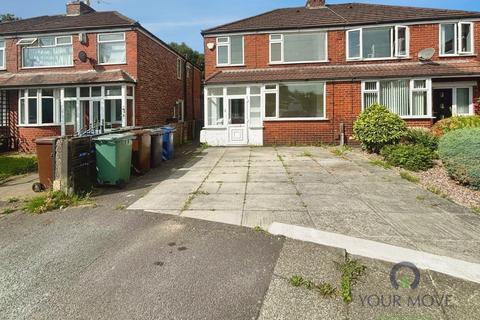 3 bedroom semi-detached house to rent, Cardigan Drive, Lancashire BL9