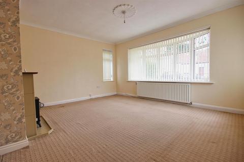 2 bedroom detached bungalow for sale, Southgate, Hornsea