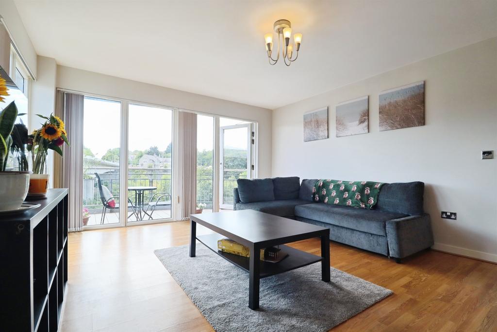 Apartment in Cardiff - View 4