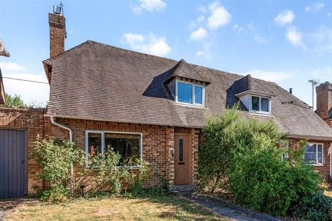 2 bedroom semi-detached house for sale, Sheep Fair, Andover