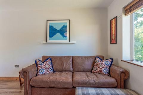 2 bedroom semi-detached house for sale, Sheep Fair, Andover