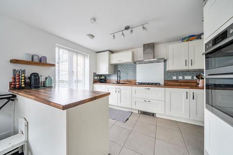 4 bedroom detached house for sale, Austen Avenue, Flitwick, MK45