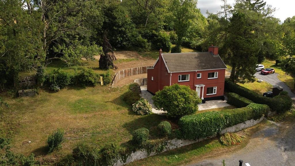 4 bedroom property with land for sale, Taliaris, Llandeilo