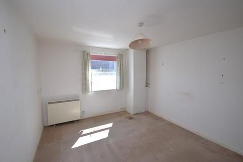 1 bedroom retirement property for sale, Star Road, Eastbourne BN21