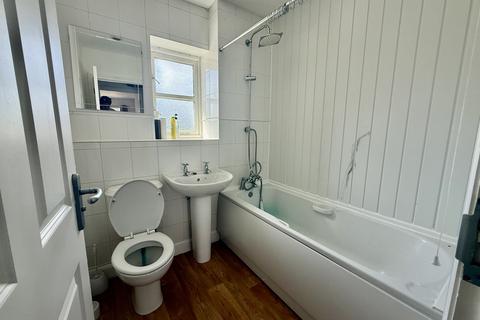 2 bedroom house to rent, All Saints Court, Bury St. Edmunds IP33