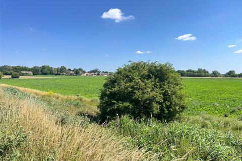 Land for sale, Murrow Bank, Parson Drove, Wisbech, Cambridgeshire, PE13