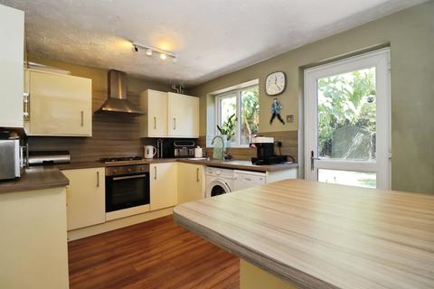3 bedroom semi-detached house for sale, Lingfield Park, Downend, BRISTOL