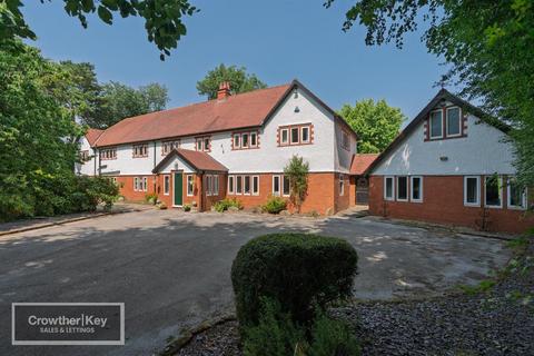 6 bedroom detached house for sale, Bishops Lane, Buxton