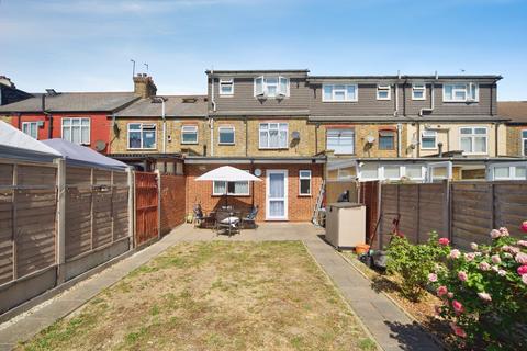 4 bedroom terraced house for sale, Brancaster Road, Manor Park, London, E12