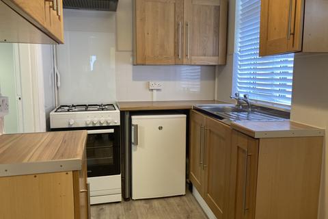 Studio to rent, Springfield Road, Chelmsford CM2