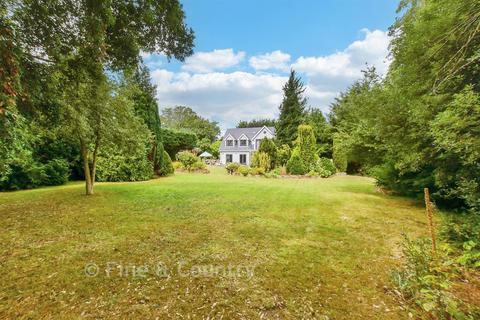 5 bedroom detached house for sale, Hull Place, Sholden, Deal, Kent