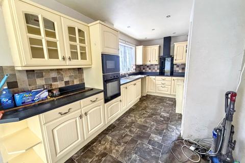 2 bedroom semi-detached house for sale, Twelfth Avenue, Blyth, Northumberland, NE24 2PY