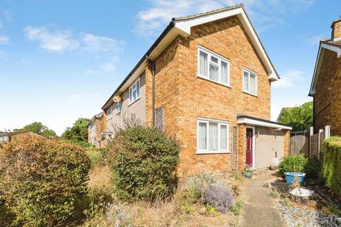 Greenfields Close, Loughton, Essex, IG10