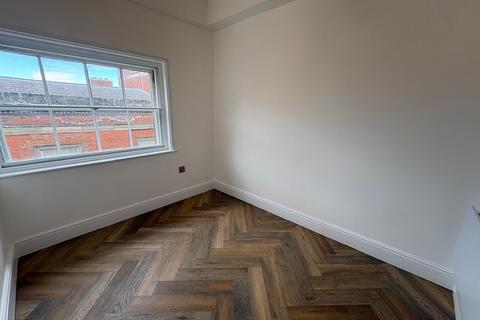 undefined, Flat 5, Derby, DE1