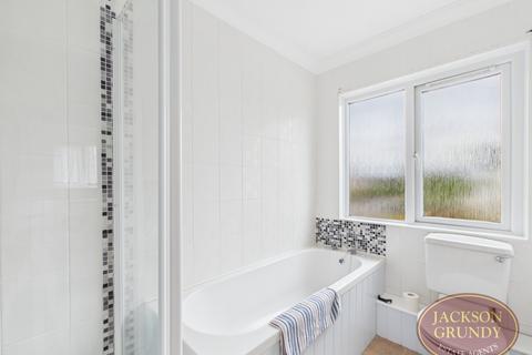 1 bedroom apartment for sale, Kingsley Road, Kingsley, NN2 7BY