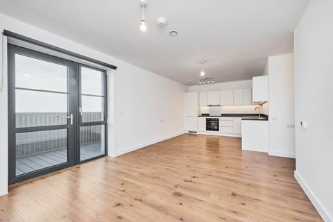 1 bedroom flat to rent, New Road, Dagenham, RM9