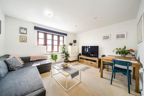 Falmouth Way, Walthamstow, London, E17