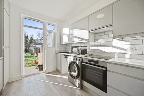 3 bedroom terraced house for sale, Christchurch Avenue, Harrow, Middlesex HA3
