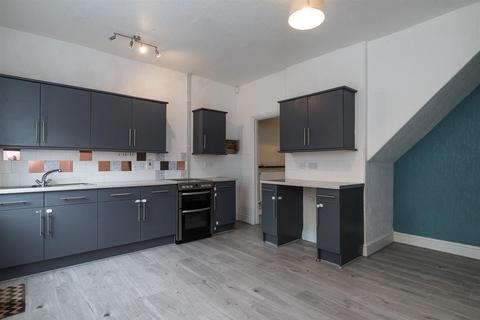 3 bedroom terraced house to rent, Ashwell Road, Stoke-on-Trent ST4