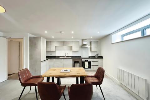 2 bedroom flat to rent, Trinity Street, HALSTEAD