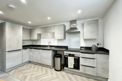 2 bedroom flat to rent, Trinity Street, HALSTEAD