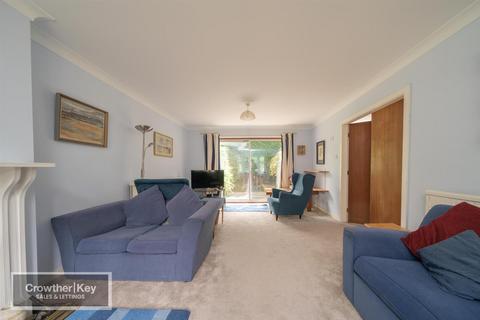 4 bedroom detached house for sale, Green Lane, Buxton