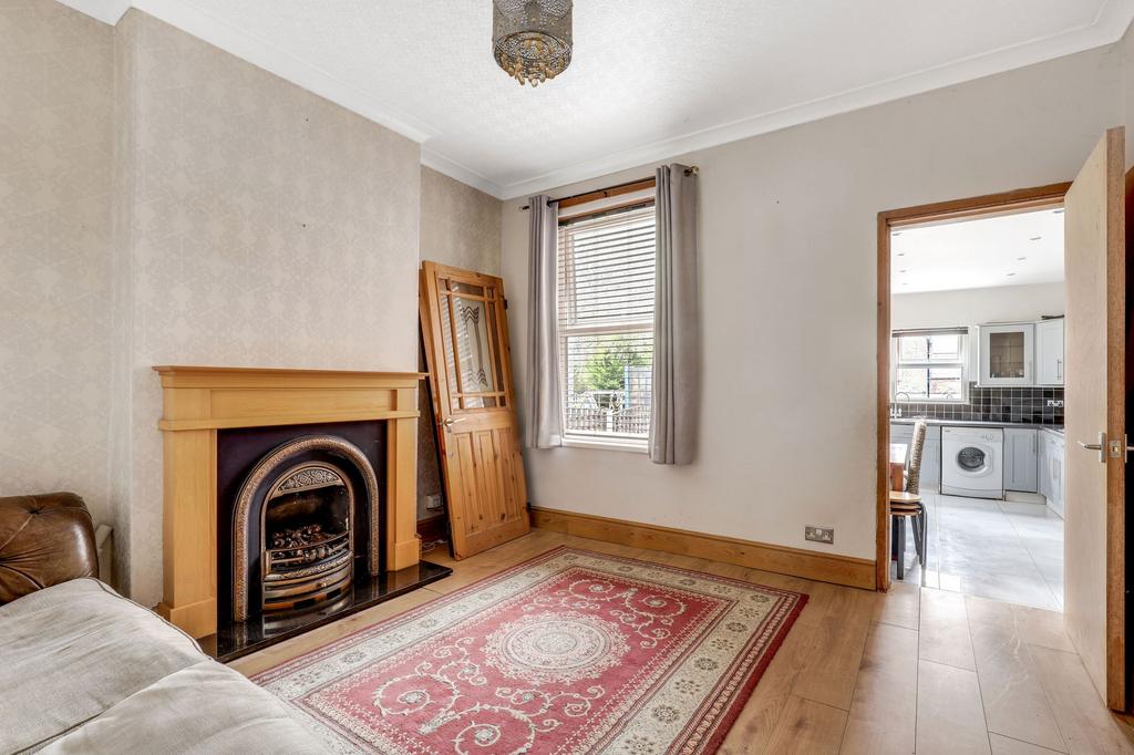 House in Nottingham - View 3