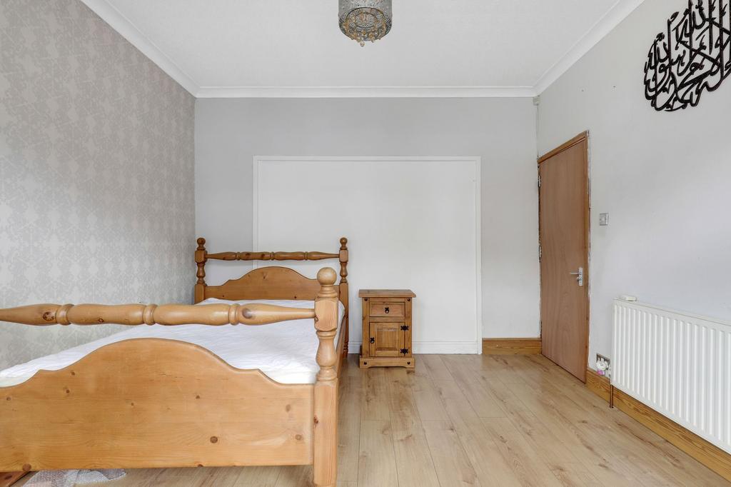 House in Nottingham - View 5