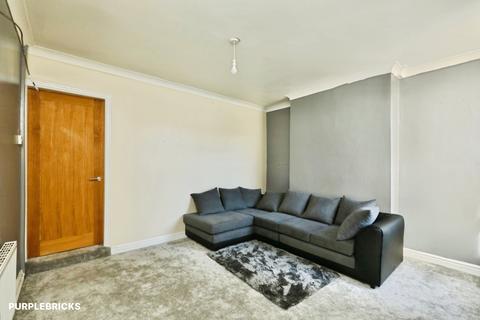 3 bedroom terraced house for sale, Norman Crescent, New Rossington, DN11
