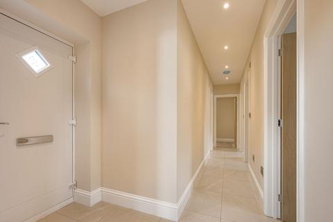 3 bedroom semi-detached bungalow for sale, St Andrews Drive, Skegness PE25